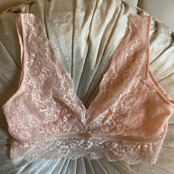 NWT:BRAND NEW VICTORIA SECRET LACE BRALETTE (PINK) - Picture 4 of 13